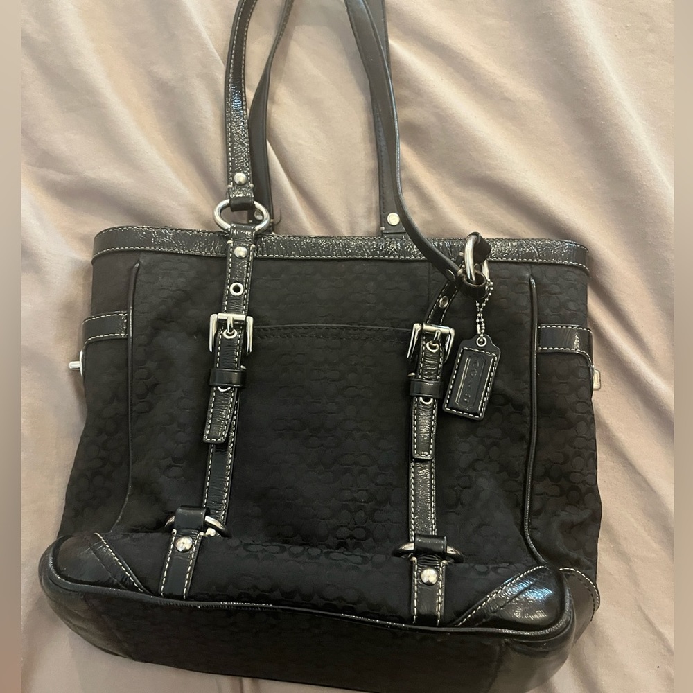 Coach Gallery Tote Bag Signature Black Jacquard Patent Leather Purse F12344